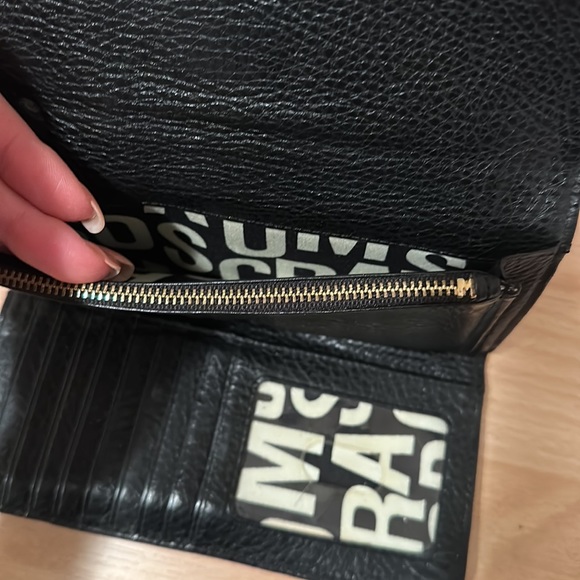 Marc by Marc Jacobs Wallet - Picture 5 of 7